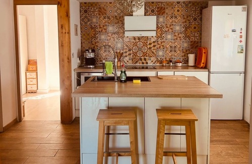 Vespella de Gaia Cottage | Vista al Mar, Piscina y Paz: tu Escape Perfecto en Esta Casa Rural Única
