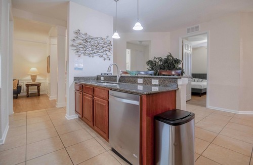 Florida Central Atlantic Coast Condo | Vista Cay Lakeview Island Breeze, Walk to Epic Universe and the OCCC