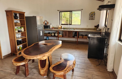 Garabito Apartment | Vista Colina Apartment: Peaceful 2 bed, 1 bath, hilltop hideaway with views.