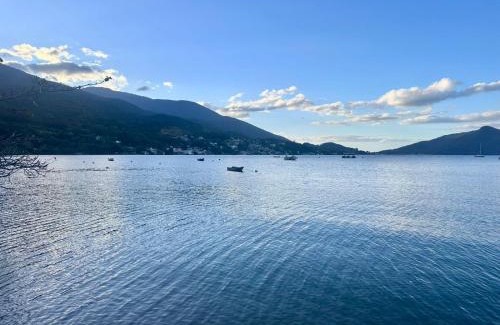 Palhoca House | Vista da Enseada