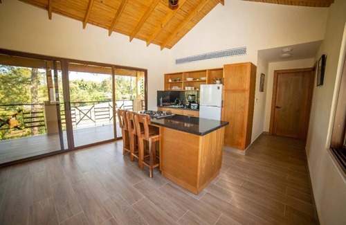 Urbanizacion Raul Ruiz Villa | Vista del Campo Country Club & Villas