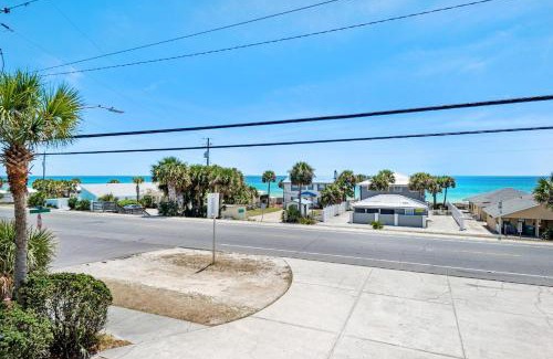 Bahama Beach House | Vista del Mar I - Rest - A - While 201