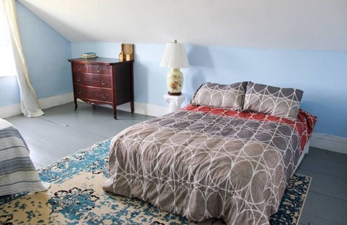 Greene House | Vista Hills House Antique Experience 146
