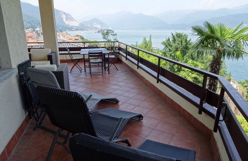 Stresa Apartment | Vista Lago in centre of Stresa, large terrace, sweeping view of lake, WiFi, A/C