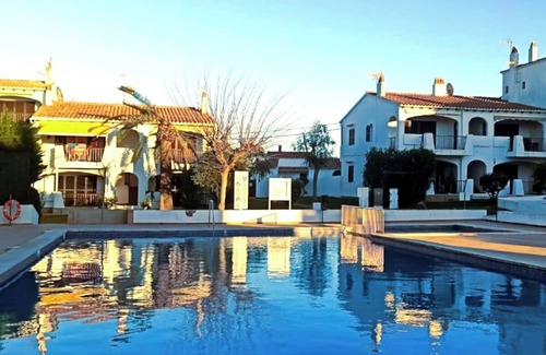 Cala en Porter Apartment | Vista Mar: Swimming pool, relax and beach. Ideal for families
