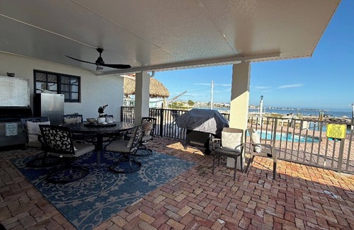Marathon House | Vista Marquesa 4/3 Ground Level Home w/Pool & 50