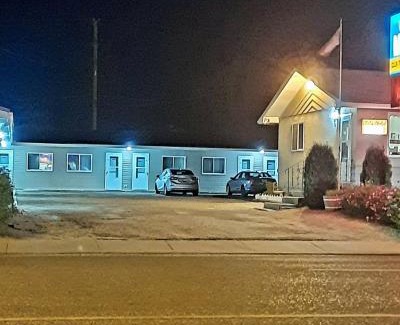 Vegreville Hotel | Vista Motel
