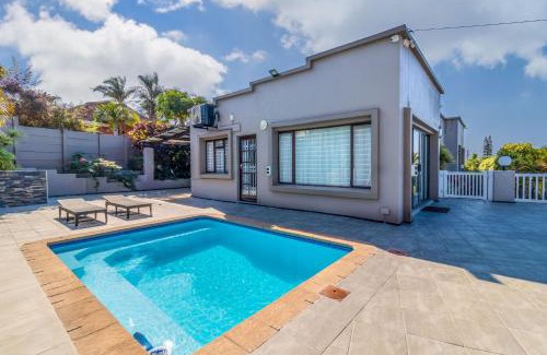 Manaba Beach House | Vista Oceana – 4 Bedroom, Uvongo, Manaba Beach
