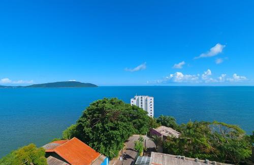 Porchat Island Apartment | Vista Panorâmica do Oceano - Wi-fi - Vaga Garagem