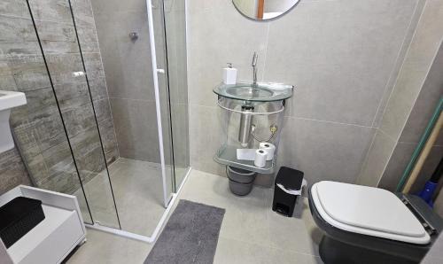 Porchat Island Apartment | Vista Panorâmica do Oceano - Wi-fi - Vaga Garagem