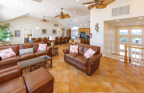 Sandbridge House | Vista Royale | Oceanfront | Private Pool and Hot Tub