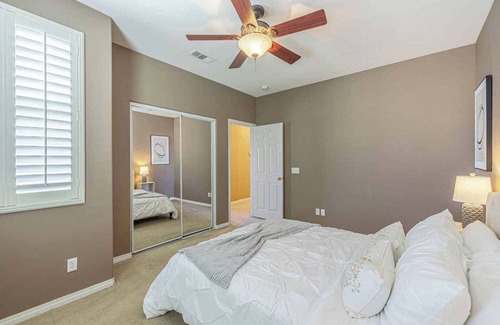 Palmdale House | Vista Valley Retreat