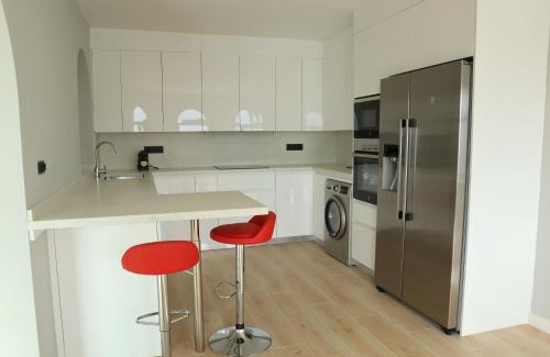 Las Cuevas Apartment | Vista Verde Apartment