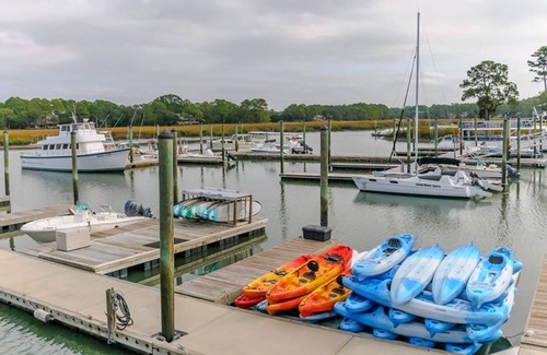 Sea Pines Condo | Vista Verde by Five Star Properties