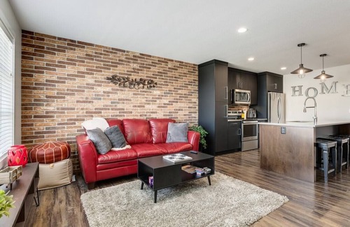 Sylvan Lake House | "Vista with a View" w/Private Gym & Central AC