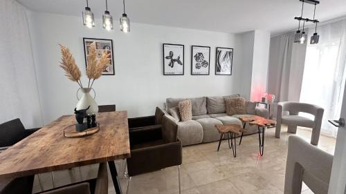 Alcorrin Apartment | Vistalmar - Modern Poolside Apartment with Large Terrace, in Manilva