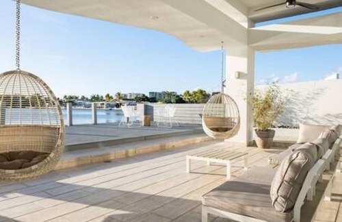 Sabana Abajo House | Vistamar Villa 5BDR Private Waterfront