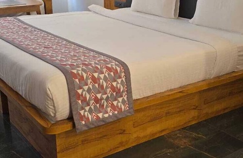 Rabale Cabin | Vistara Residency