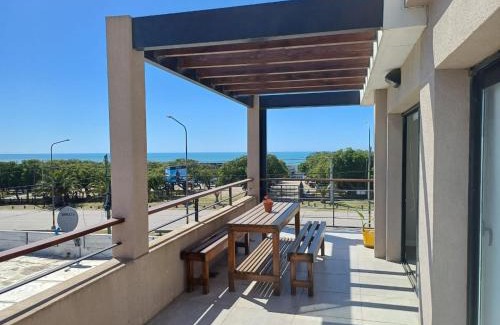 Las Colinas de Peralta Ramos Apartment | vistas al mar faro