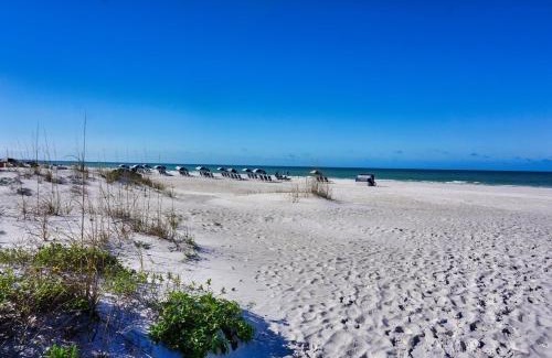 Belle Vista Apartment | Vistas on the Gulf by Travel Resort Services