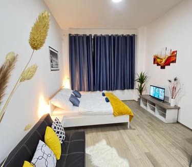 Prague 9 Apartment | VIT Apartment - Free Parking - O2 Arena