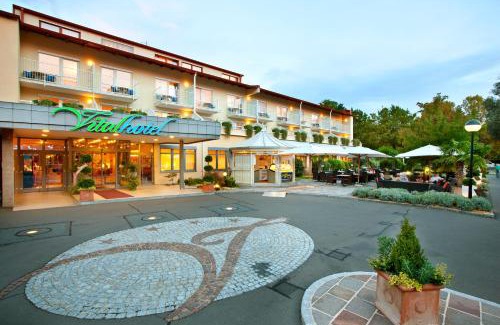 Bad Radkersburg Hotel | Vitalhotel der Parktherme - inkl Thermeneintritt & Sauna