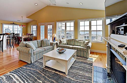 Ocean Isle Beach House | Vitamin Sea