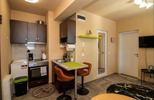Studentski Grad Apartment | Vitosha View Apartment + Parking