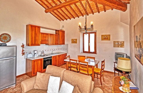 San Gimignano Apartment | Vittoriana 4 - Apartment with pool