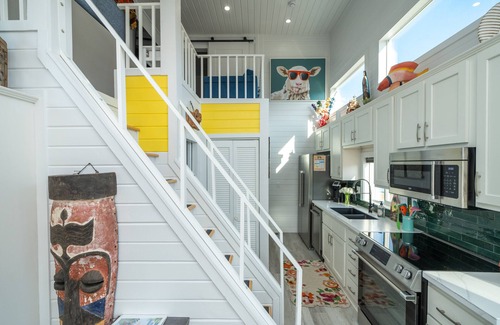 Parker Strip House | Viva La Vida! Roadrunner Resort