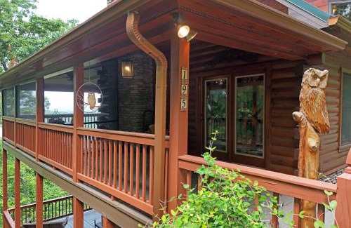 Morganton House | Viva LaVista