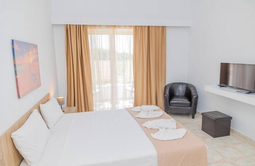 Theologos Resort | Viva Tourismo Resort Naturist Club