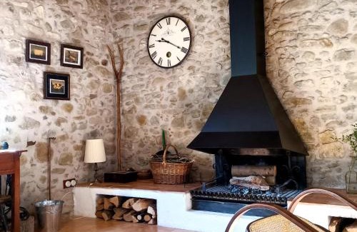 Mieras House | Vivalidays Casa Rural Anna Mieres Gerona