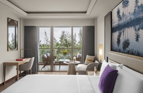 Caranzalem Hotel | Vivanta Goa, Miramar