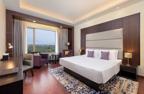 Jamshedpur Hotel | Vivanta Jamshedpur, Golmuri