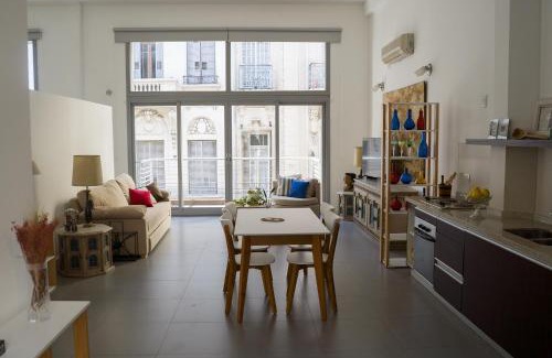 Buenos Aires Central Business District Apartment | Vivaterra Apartments - San Telmo