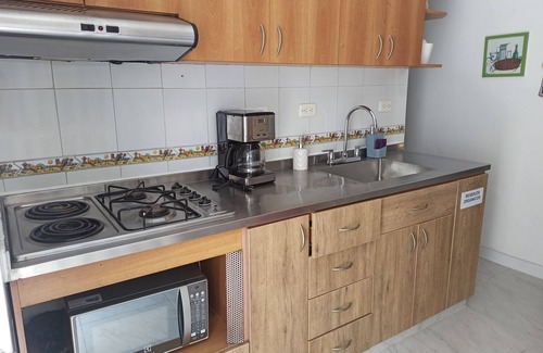 Laureles - Estadio House | ¡vive EL Barrio MAS Cool DEL Mundo! - Casa en Laureles - San Joaquín