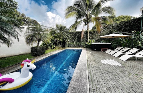 San Antonio de Belen Villa | ViVe Resort Cariari - Hydromassage and private pool