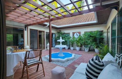 Isla de Utila Bed & Breakfast | Vive Utila - Bed & Breakfast