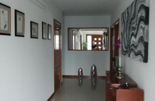 Macedo de Cavaleiros Bed & Breakfast | vivenda das flores