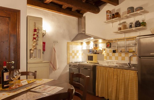 Oltrarno Apartment | Vivi nella Firenze più autentica!