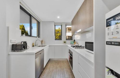 Burwood Apartment | Vivid 2 bed apartment in Burwood