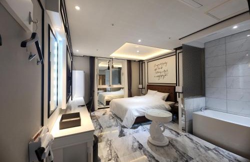 Muan Hotel | Vivid Hotel