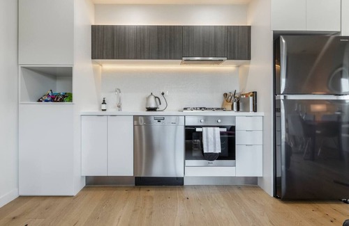 Glen Iris Apartment | Vivid on Malvern Road A Convenient Lifestyle Stay