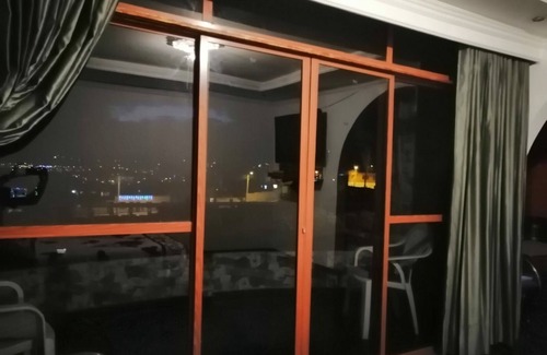 Duitama Cottage | Vivienda casa rural con vista a las montañas a la ciudad ambiente tranquilo