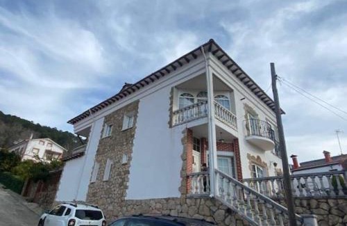 Poyales del Hoyo House | Vivienda Las Vistas