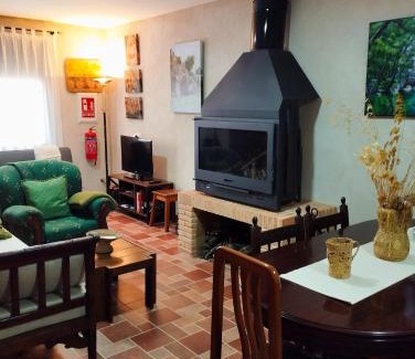 Aldeaquemada House | Vivienda Rural Ronda