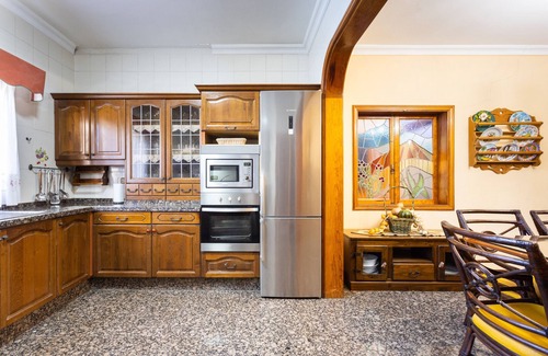 Las Rosas Villa | Vivienda Vacacional FLORATERE. Piscina y relax.
