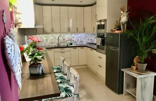 Las Rosas Apartment | Vivienda Vacacional Vaiana
