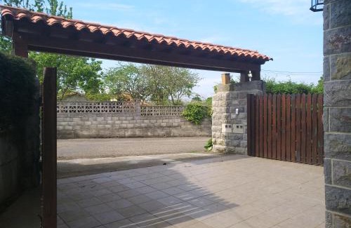 Nava House | Viviendas vacacionales La Casona de Tresniñin